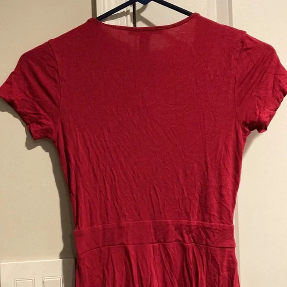 Forever 21 Magenta Blouse Size SMALL - Picture 8 of 8